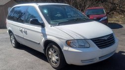 2005 Chrysler Town and Country Signature Series