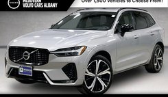 2022 Volvo XC60 B5 R-Design