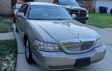 2006 Lincoln Town Car Signature Limited