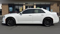 2023 Chrysler 300 Touring L