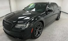 2022 Chrysler 300 Touring