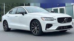 2024 Volvo S60 Recharge T8 Plus Dark Theme