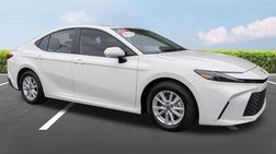 2025 Toyota Camry Hybrid LE