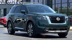 2025 Nissan Pathfinder Platinum