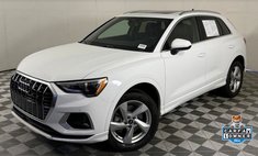 2022 Audi Q3 quattro Premium 40 TFSI