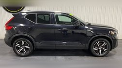 2023 Volvo XC40 B5 Core