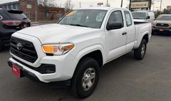 2017 Toyota Tacoma SR