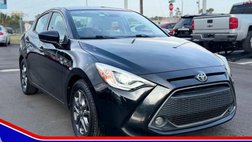 2019 Toyota Yaris XLE