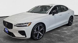 2023 Volvo S60 Recharge T8 Plus Dark Theme