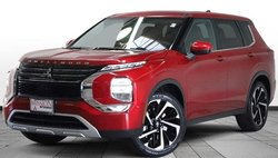 2023 Mitsubishi Outlander SE