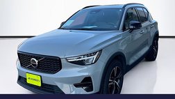 2024 Volvo XC40 B5 Core