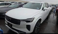 2025 Volvo XC90 T8 Ultra Bright Theme 7P