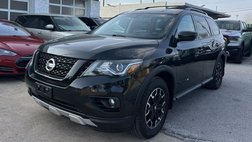 2020 Nissan Pathfinder SV