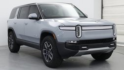2024 Rivian R1S Adventure