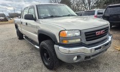 2006 GMC Sierra 3500 SL Crew Cab 4WD
