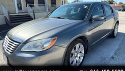 2013 Chrysler 200 Touring