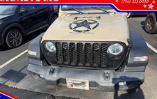 2020 Jeep Gladiator Sport