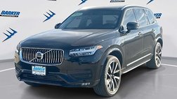 2022 Volvo XC90 T6 Momentum 7-Passenger