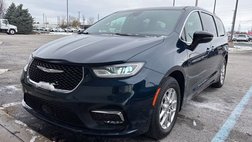 2024 Chrysler Pacifica Touring