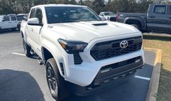 2025 Toyota Tacoma TRD Sport HV