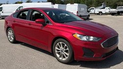 2020 Ford Fusion SE