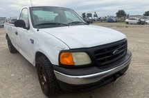 2004 Ford F-150 HERITAGE XL