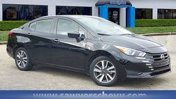 2023 Nissan Versa SV