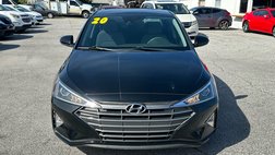 2020 Hyundai Elantra SE