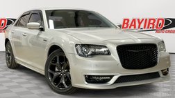 2022 Chrysler 300 Touring L