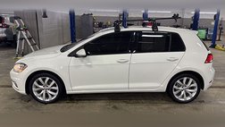 2019 Volkswagen Golf SE