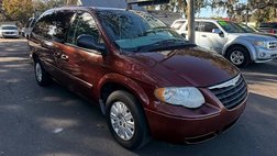 2007 Chrysler Town and Country LX