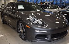 2016 Porsche Panamera Edition