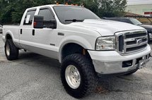 2005 Ford Super Duty F-350 Lariat