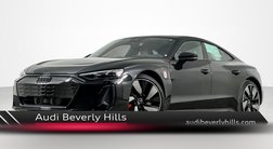 2026 Audi e-tron quattro Premium Plus