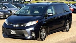 2019 Toyota Sienna XLE 7-Passenger Auto Access Seat