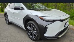 2024 Toyota bZ4X Limited