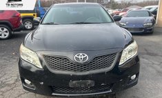 2011 Toyota Camry SE 6-Spd MT