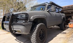 2003 Chevrolet Suburban Shield 1500