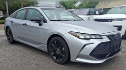 2022 Toyota Avalon Hybrid XSE Nightshade