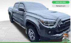 2017 Toyota Tacoma TRD Sport