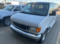 2007 Ford E-Series E-350 Super Duty XL Extended Passenger Van