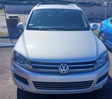 2014 Volkswagen Touareg VR6 Lux