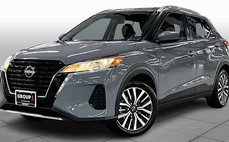 2022 Nissan Kicks SV