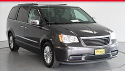 2015 Chrysler Town and Country Touring-L