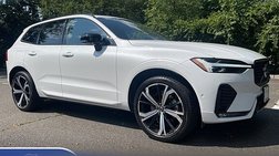 2022 Volvo XC60 B6 R-Design