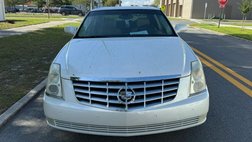 2011 Cadillac DTS Luxury Collection