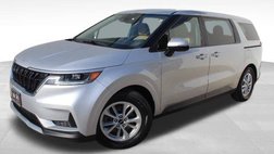 2022 Kia Carnival LX