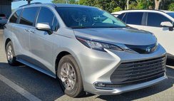 2022 Toyota Sienna XLE