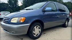 2002 Toyota Sienna LE