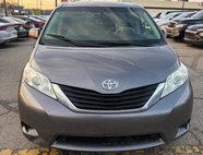 2011 Toyota Sienna LE 8-Pass V6